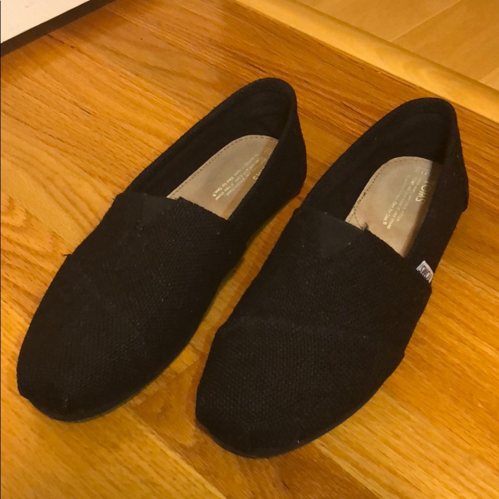 Toms Men’s Classics. Black. Size 10.